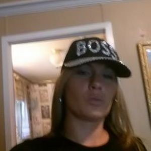 Meet your Posher, Steph